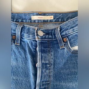 Levi’s Wedgie Jeans